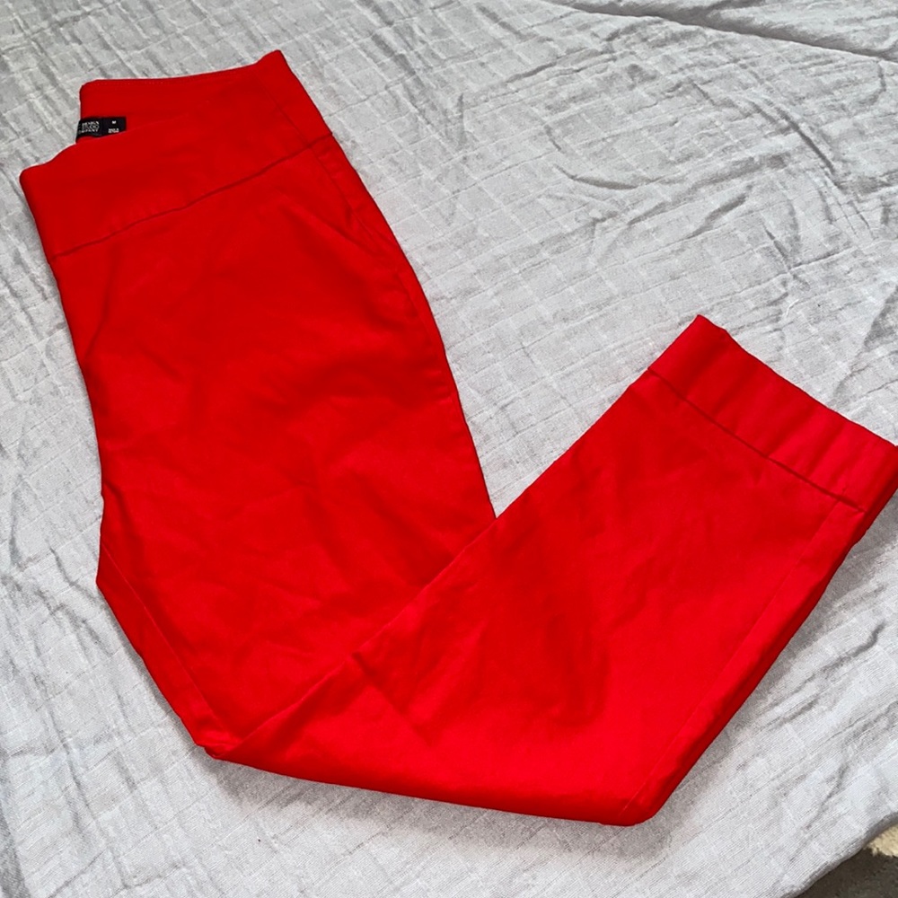 Red cropped dress pants